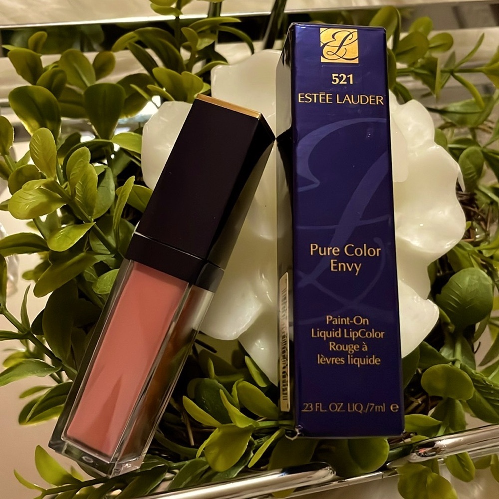 🎀ESTÈE LAUDER®️Liquid Lip Color Envy Liquid Matte 521 Sweet Nothing🎀